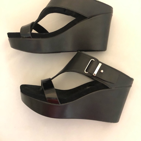 Donald J. Pliner T-Strap Wedge Heels - Picture 6 of 7